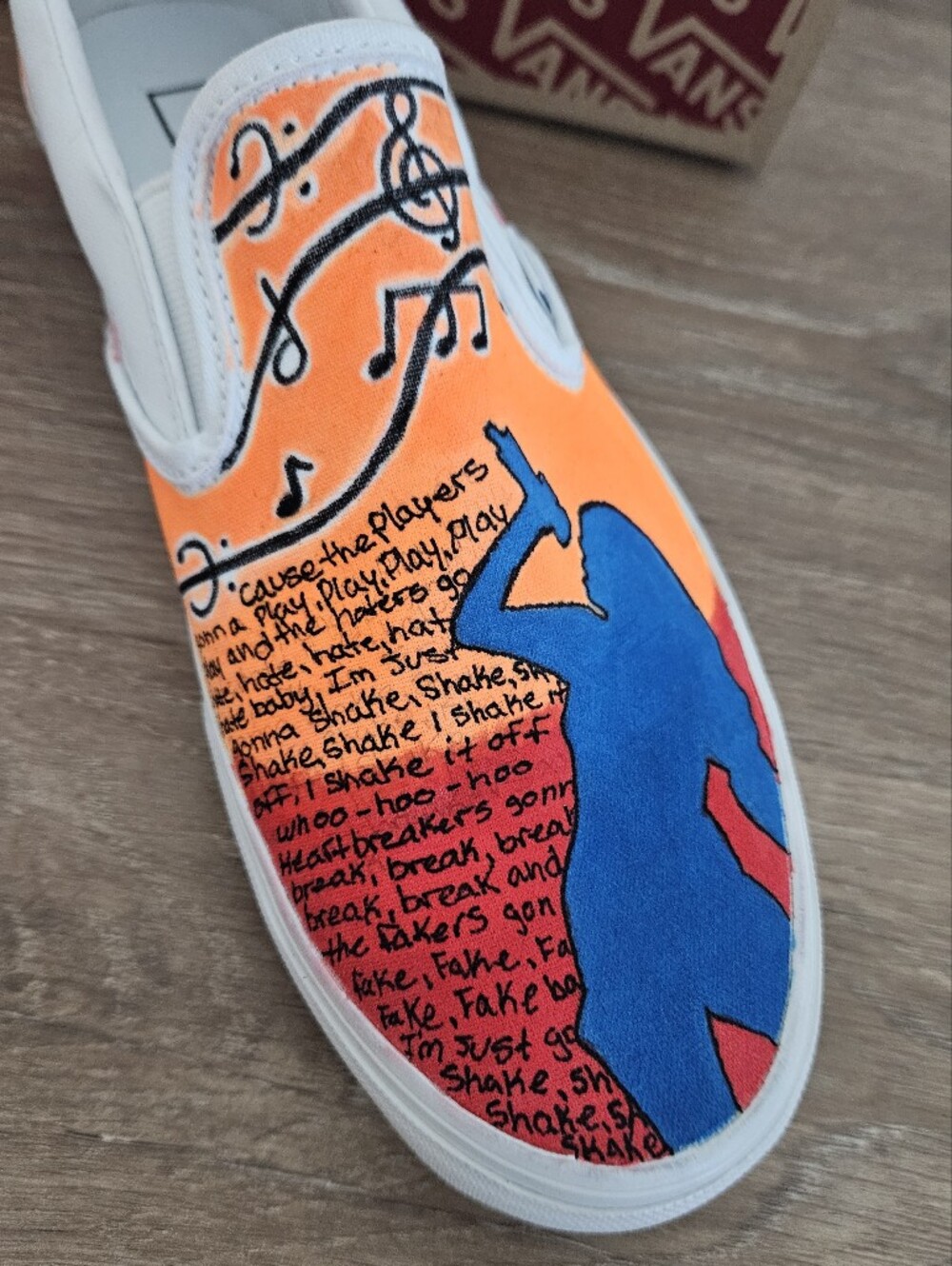 Taylor Swift Hand Crafted Shoes Men's Size 9 - Picture 7 of 11